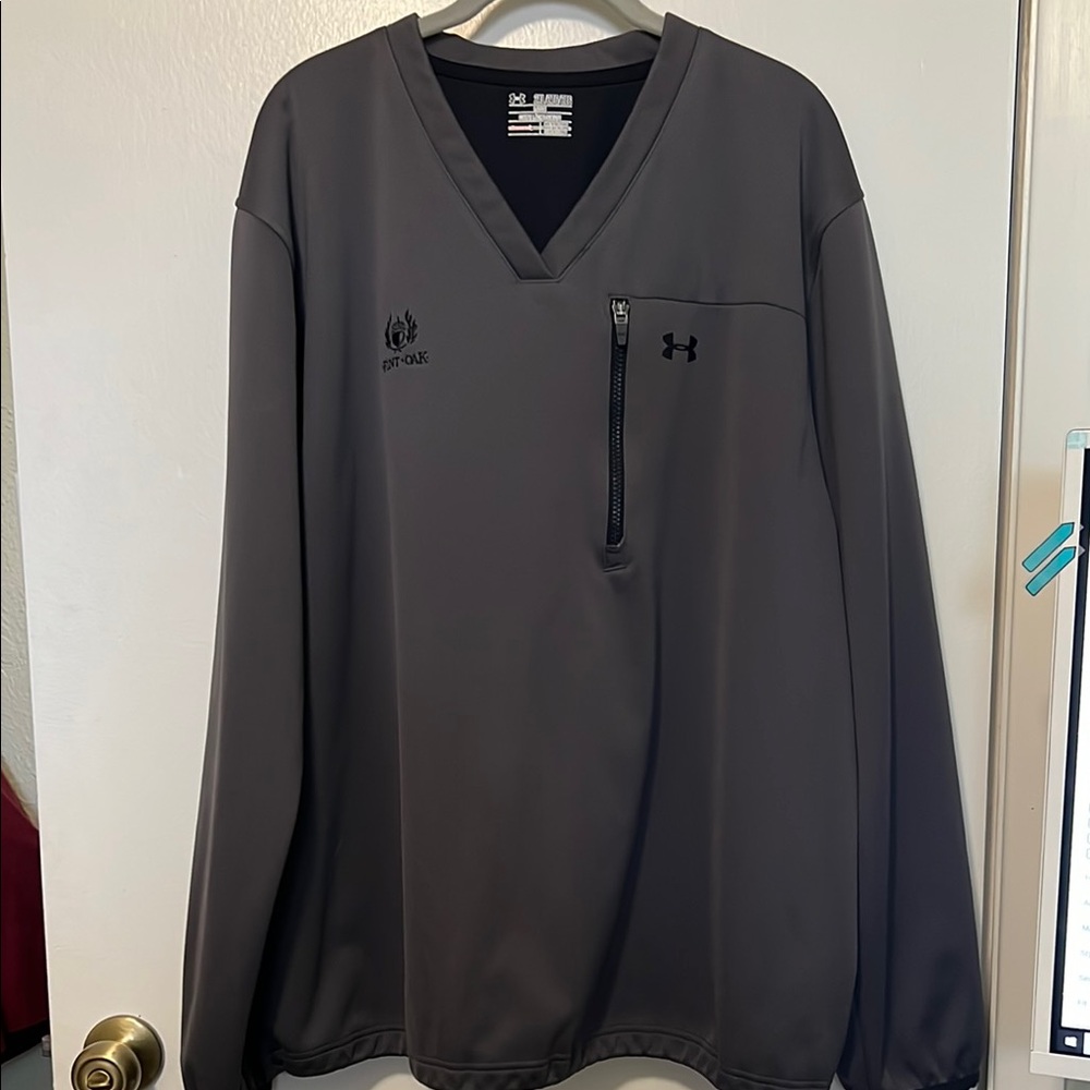 Under Armour Gray Windbreaker Jacket Lightweight Modern Design